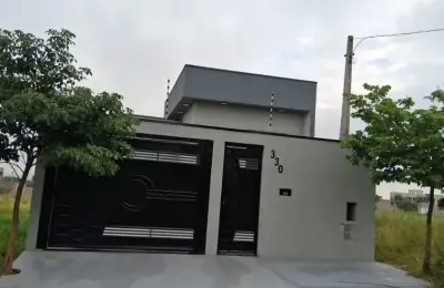 Casa com 3 Quartos à venda, 90m² - Jardim Florida